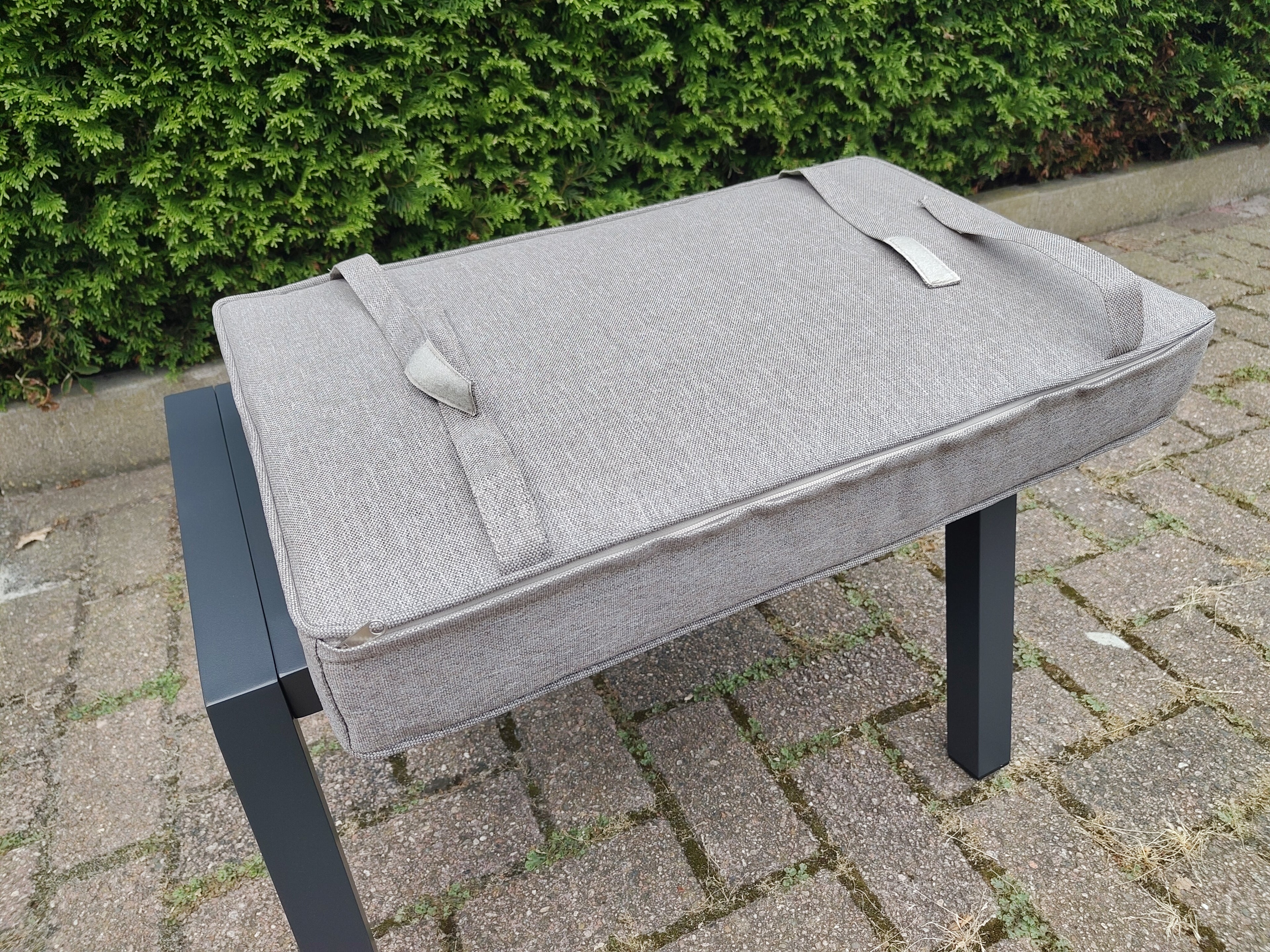 Milano Hocker - Taupe