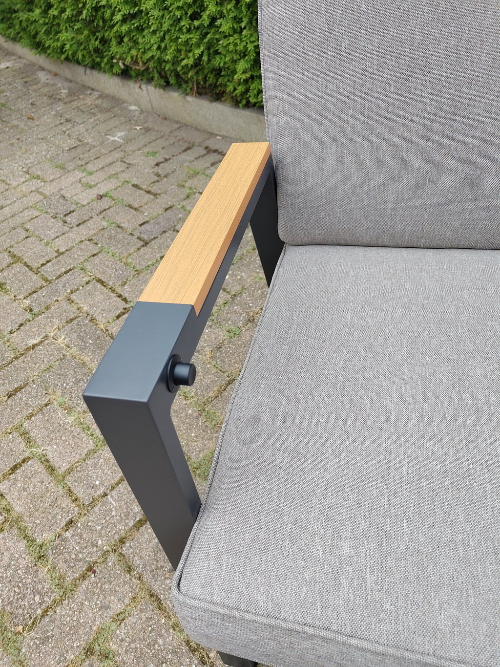 Milano verstelbare stoel - Taupe met teak Armleuning