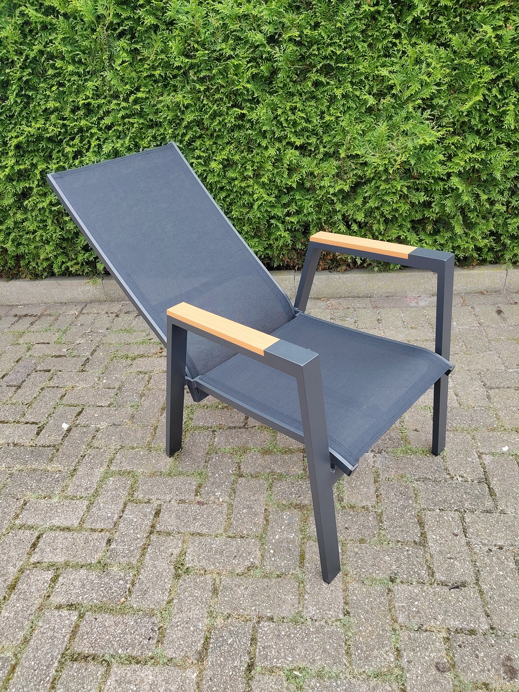 Milano verstelbare stoel - Taupe met teak Armleuning