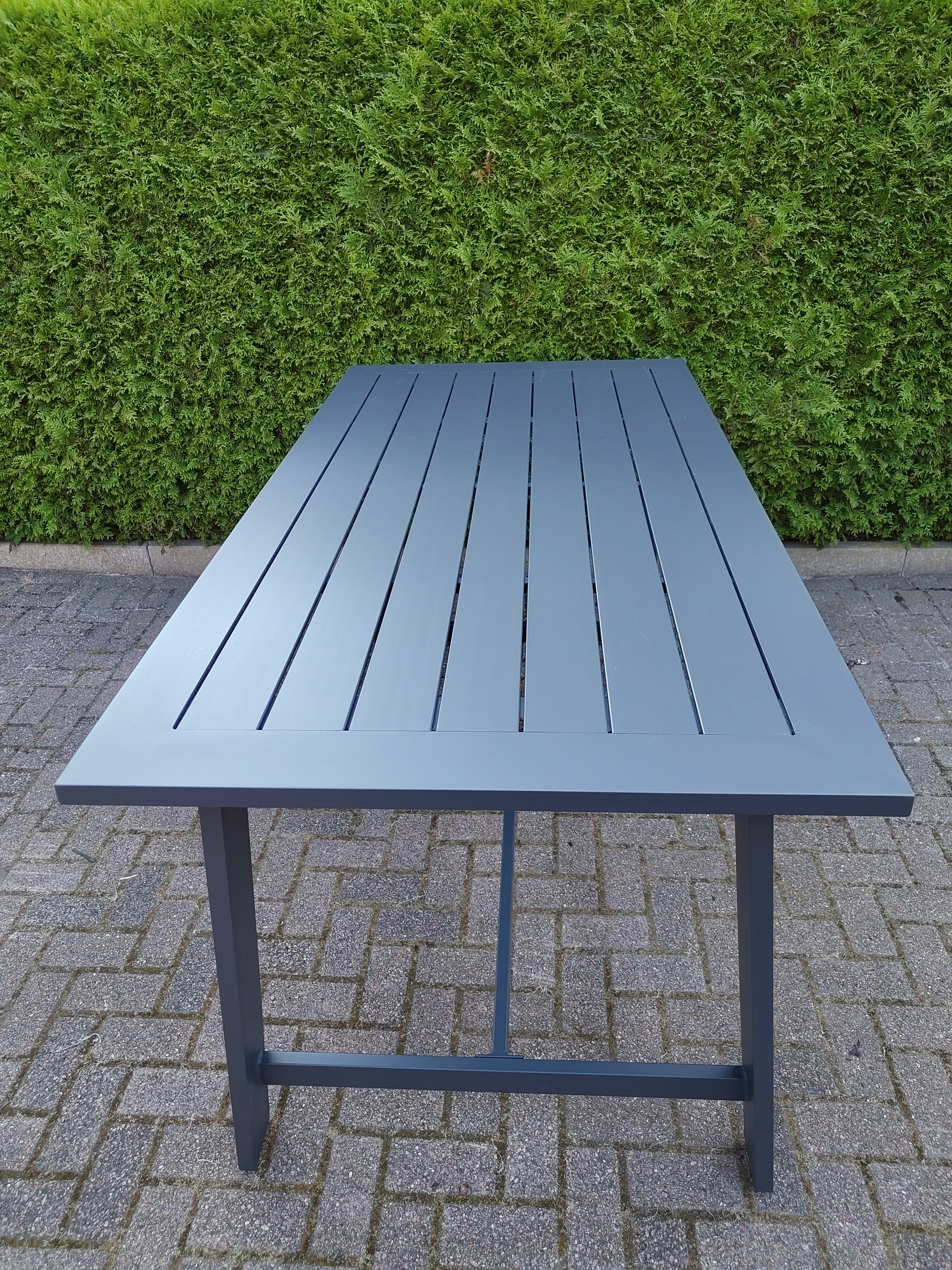 Bartafel Malibu