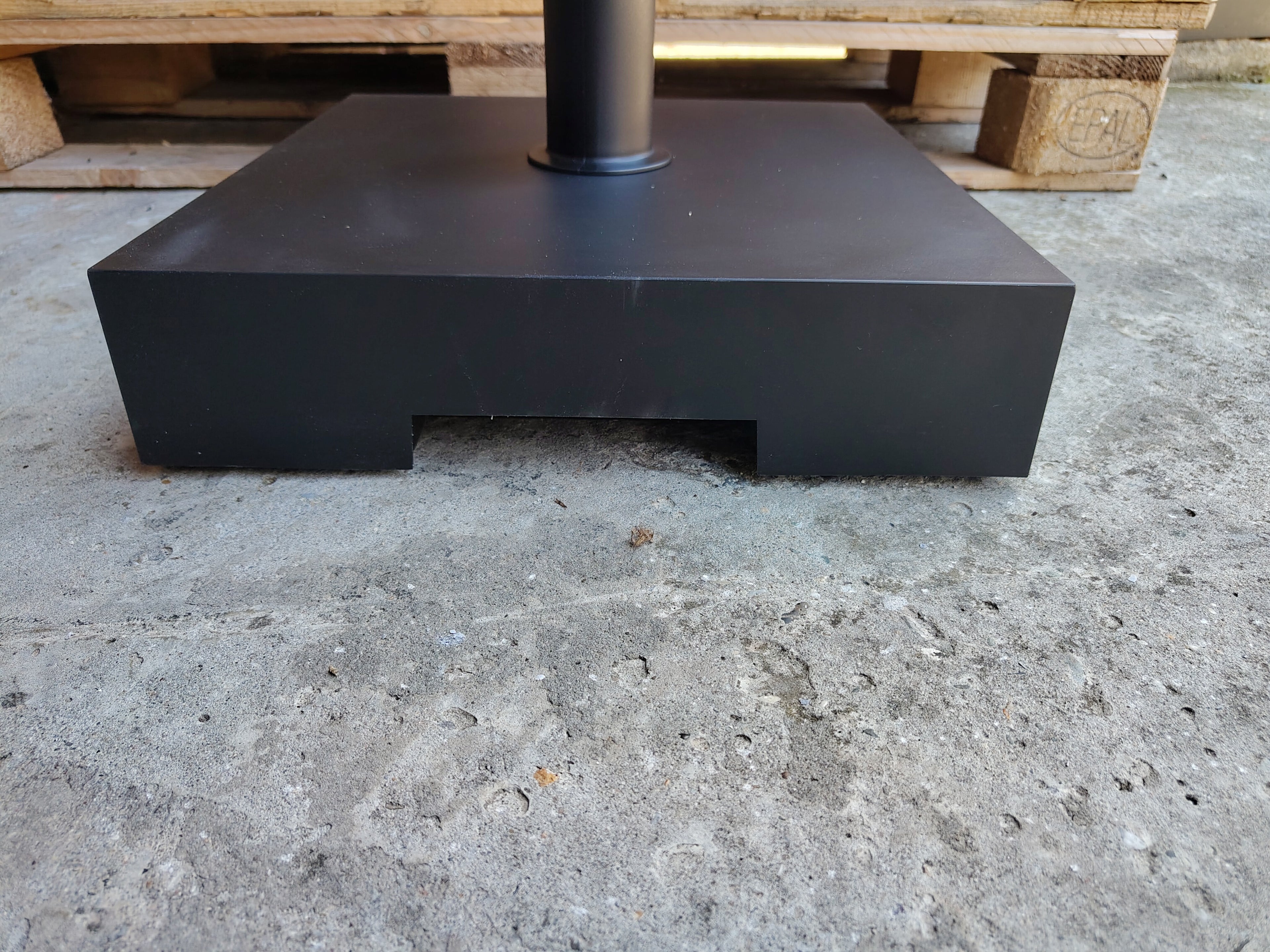 Parasolvoet 30KG Zwart