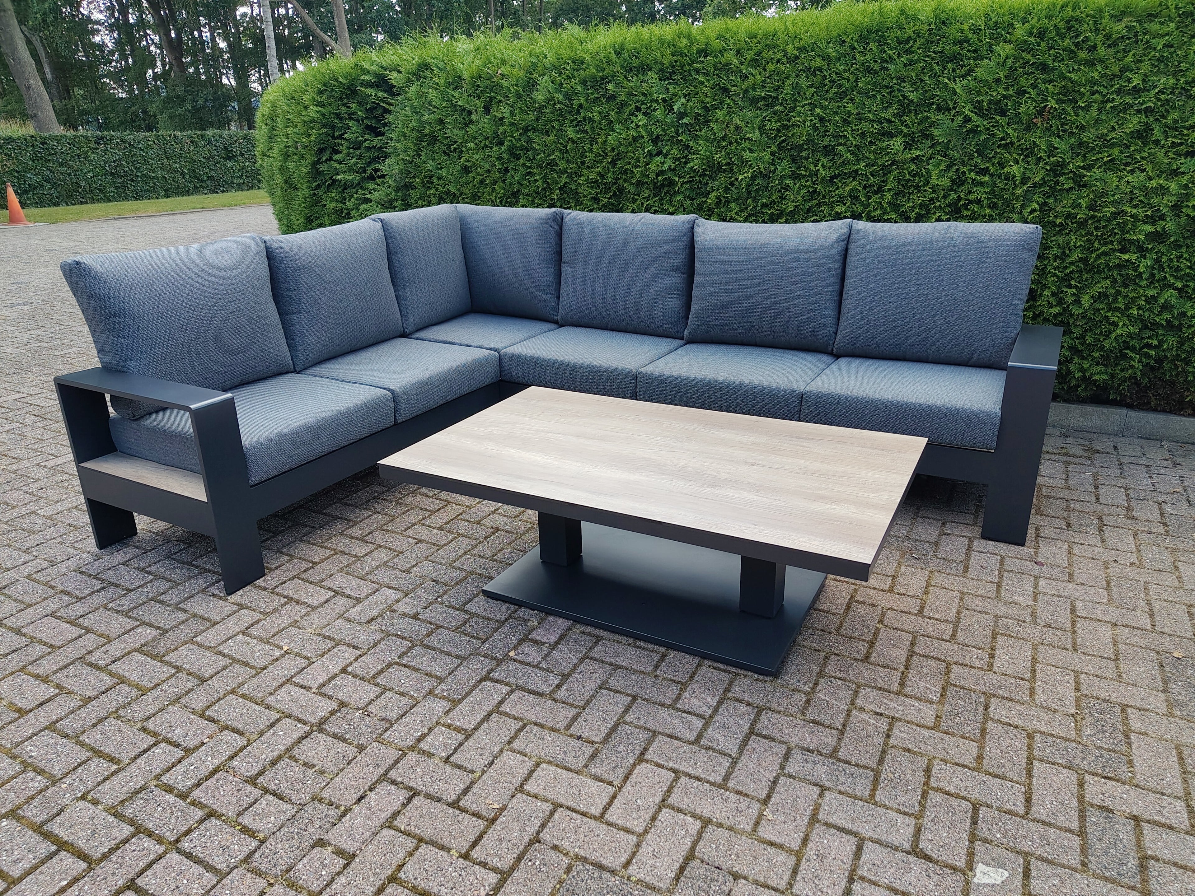 Castello Cornerset Antraciet met HPL Lift Tafel