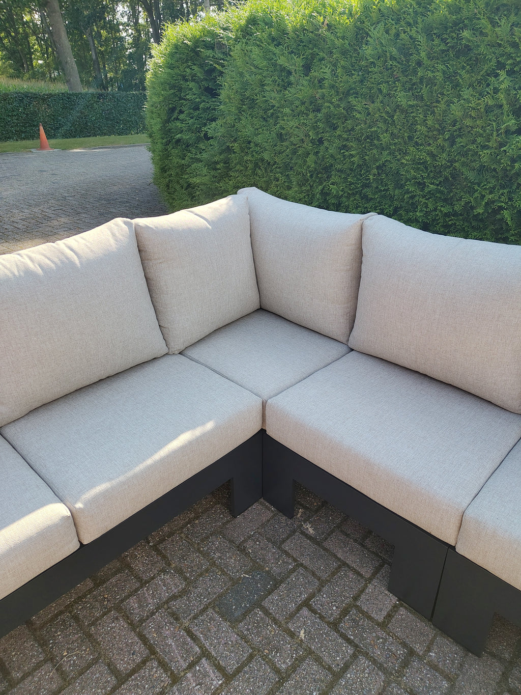 Castello Cornerset Beige met HPL Lift Tafel