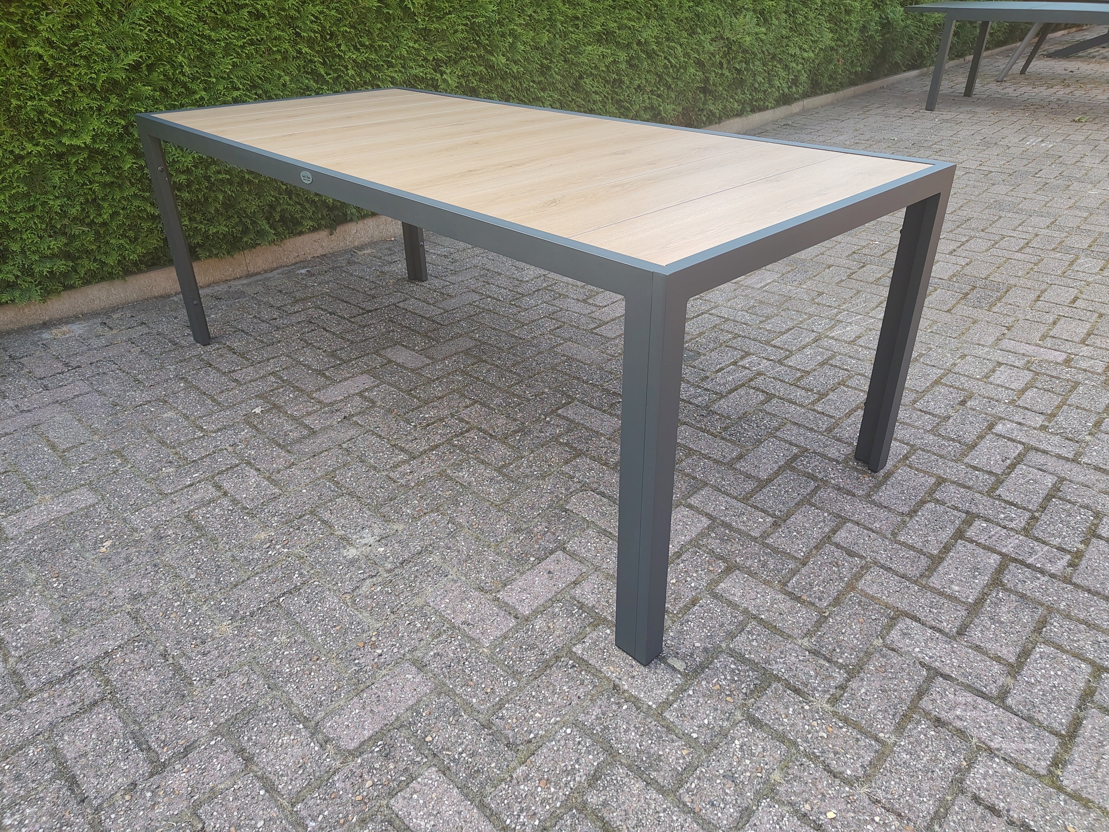 Pronto Ceramic Tafel 207 cm